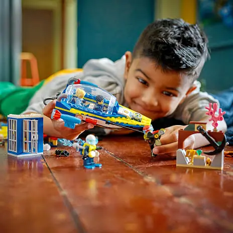 LEGO® City Havpolitiets Detektivmissioner 60355 4 LEGO® City Havpolitiets Detektivmissioner 60355 - Billede 2