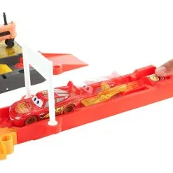Disney Cars Race & Go Playset 19 Disney Cars Race & Go Playset -Konstruktionslegetøj butik 6b913196 fb94 4007 937e c7289a60513c