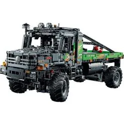 LEGO® Technic Firhjulstrukket Mercedes-Benz Zetros Offroadtruck 42129