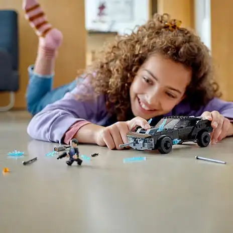 LEGO® Batmobile™: Jagten På Pingvinen 76181 5 LEGO® Batmobile™: Jagten På Pingvinen 76181 - Billede 3